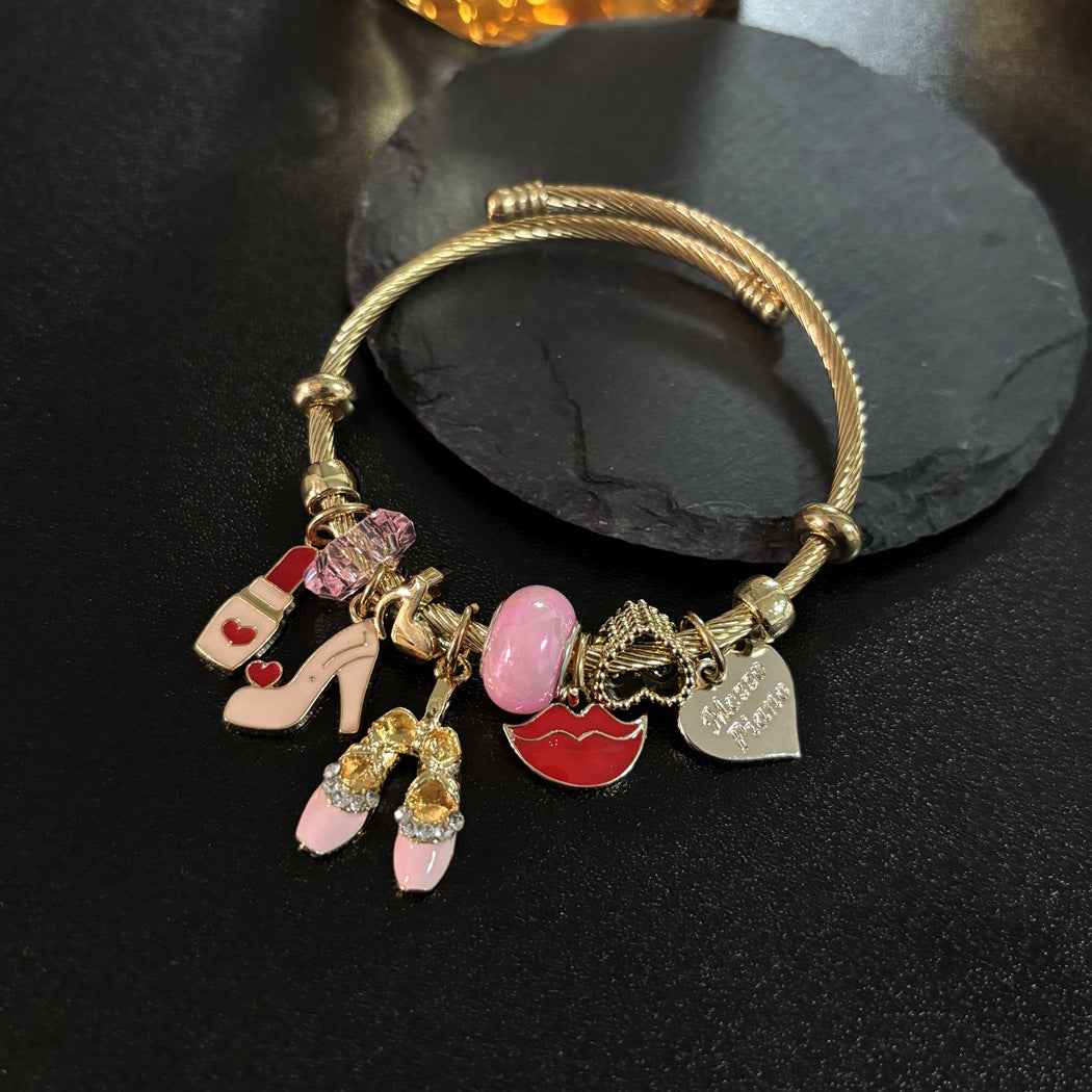 Fashion charm bracelet