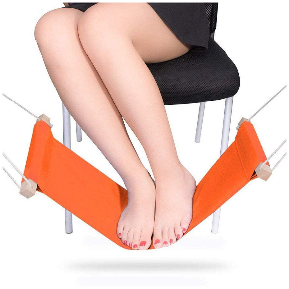 Hanging footrest pad